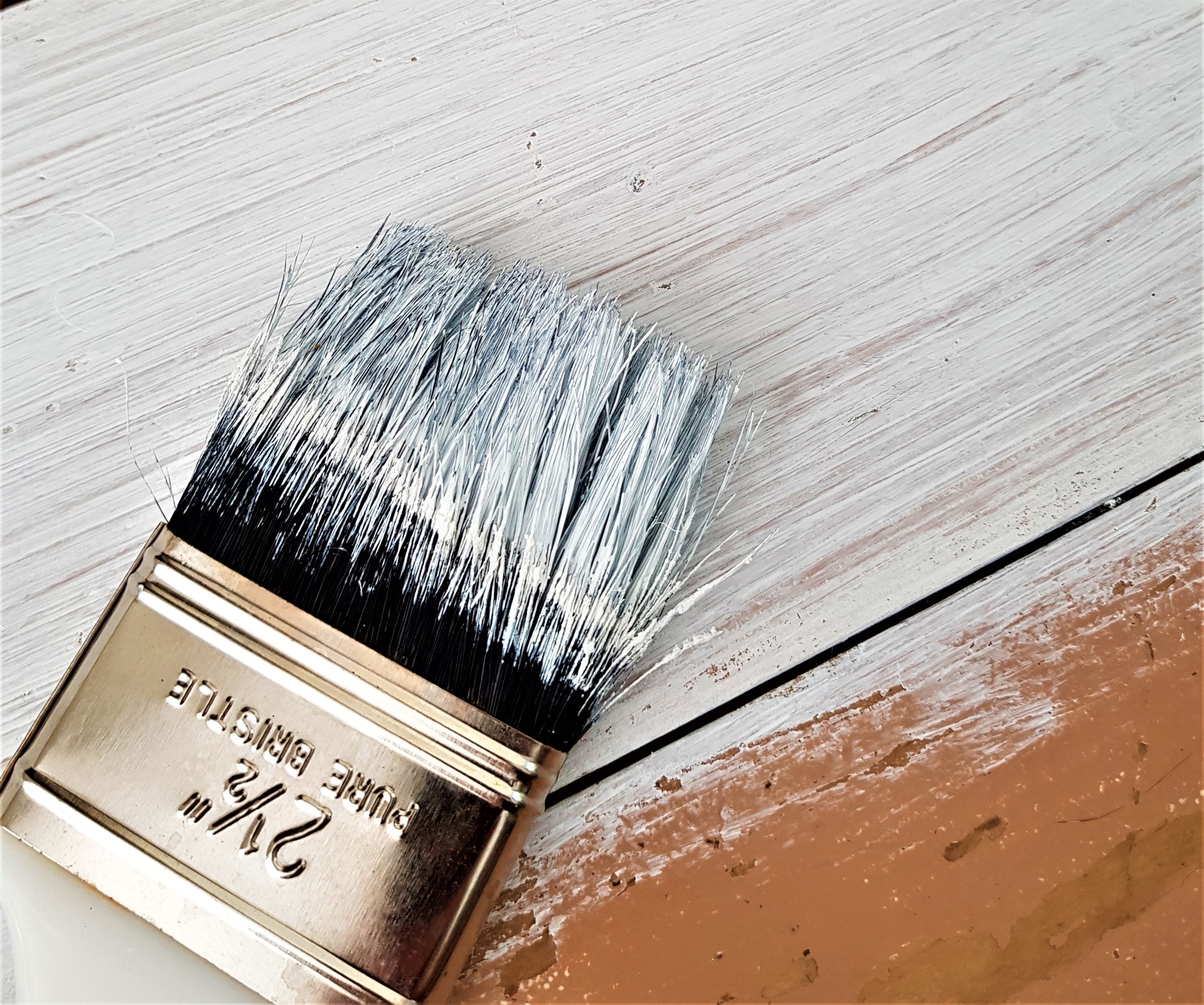 white-paint-on-wooden-surface-1566994